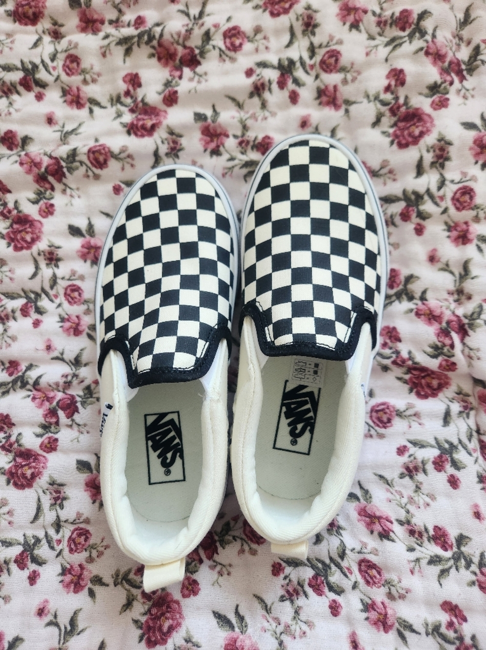 Vans Kids' Grade/Pre-School Classic Slip On Skate Shoes Size 13
